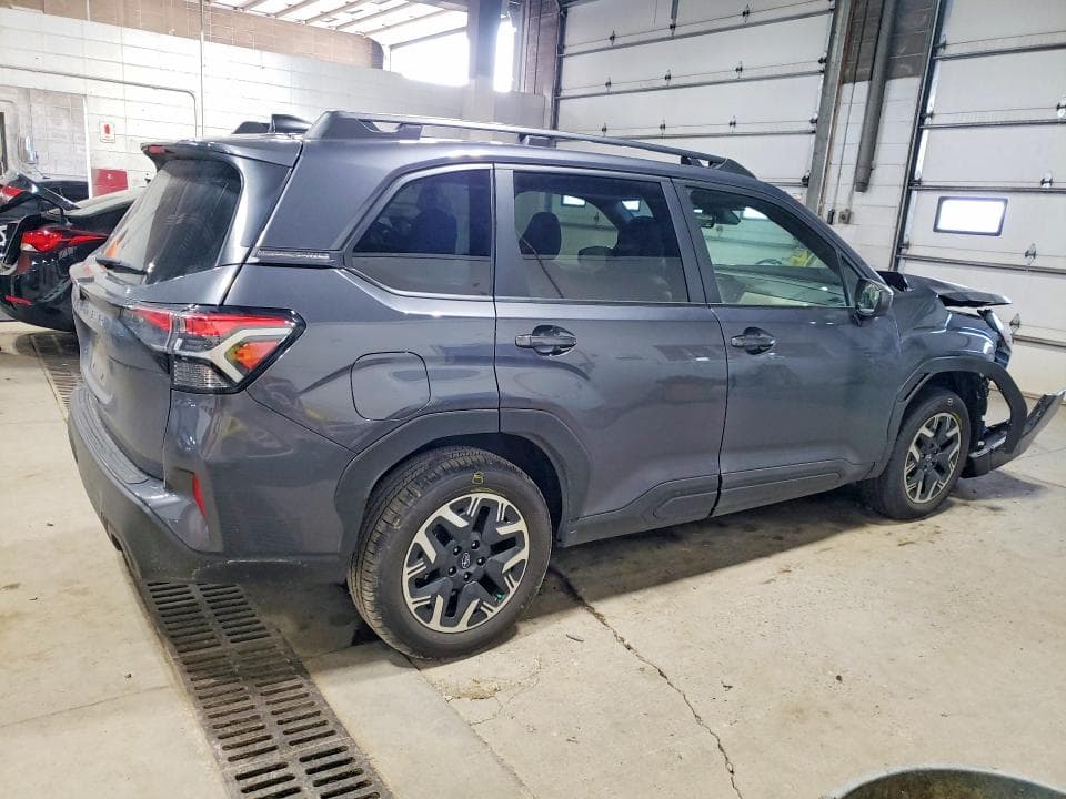 2025 SUBARU FORESTER PREMIUM 3