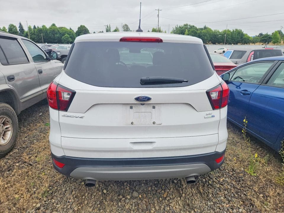 2019 FORD ESCAPE SE 6