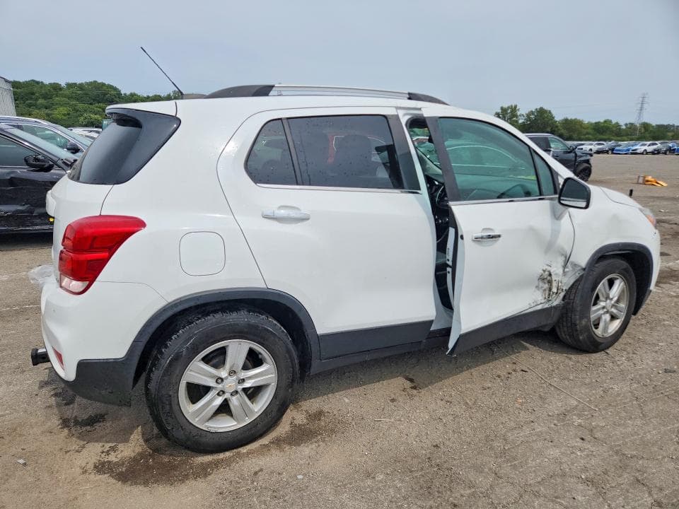2019 CHEVROLET TRAX 1LT 3