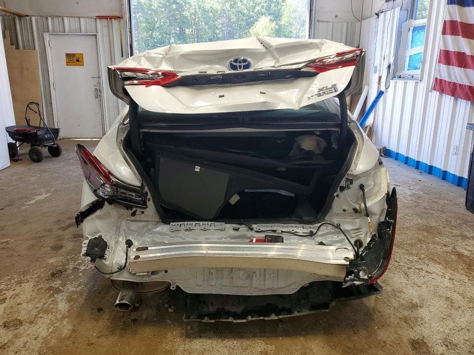 2023 TOYOTA CAMRY XLE 6