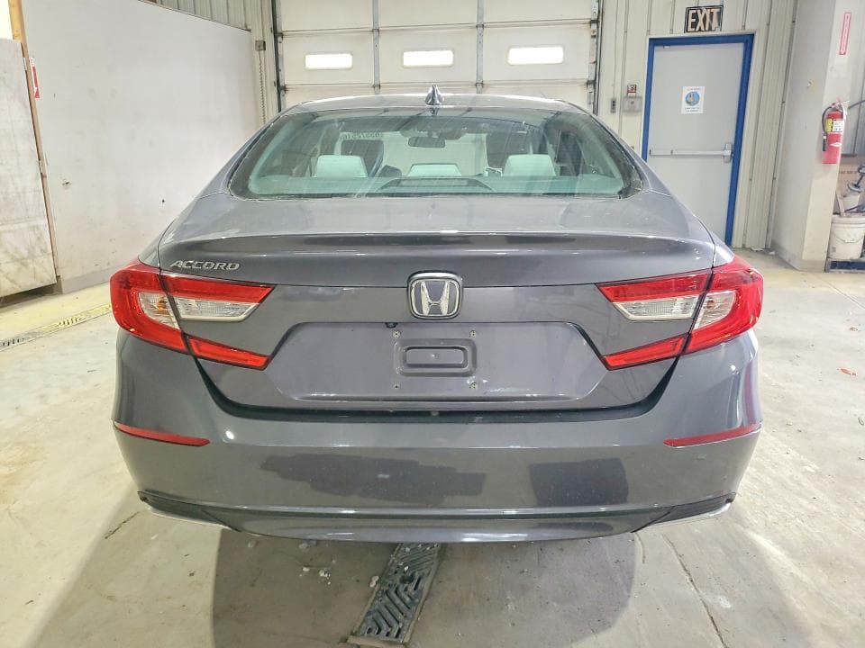 2018 HONDA ACCORD LX 6