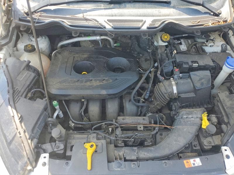 2018 FORD ECOSPORT SE 11