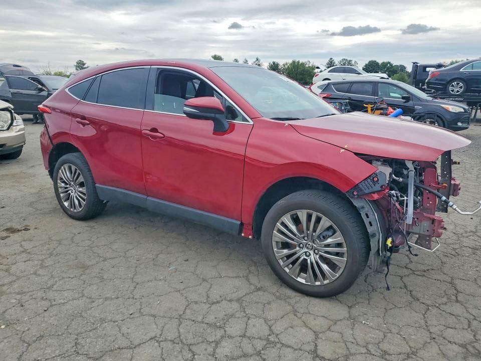 2023 TOYOTA VENZA LIMITED 4