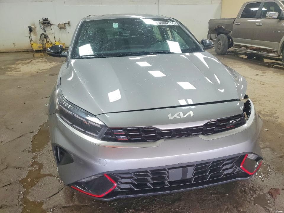 2022 KIA FORTE GT 5