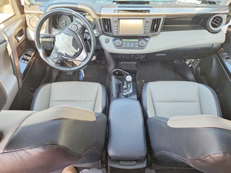2017 TOYOTA RAV4 LIMITED 8