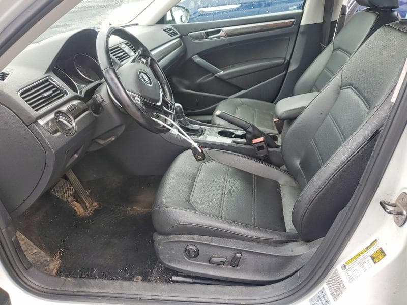 2017 VOLKSWAGEN PASSAT SE 7