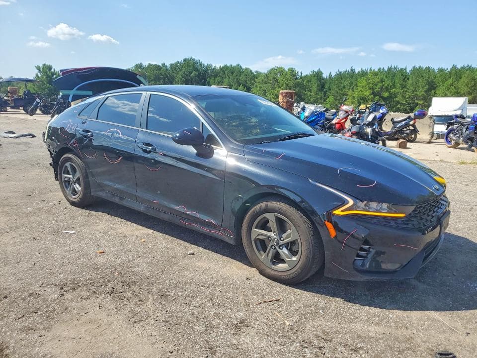 2021 KIA K5 LX 4