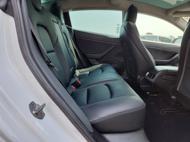 2020 TESLA MODEL 3 10