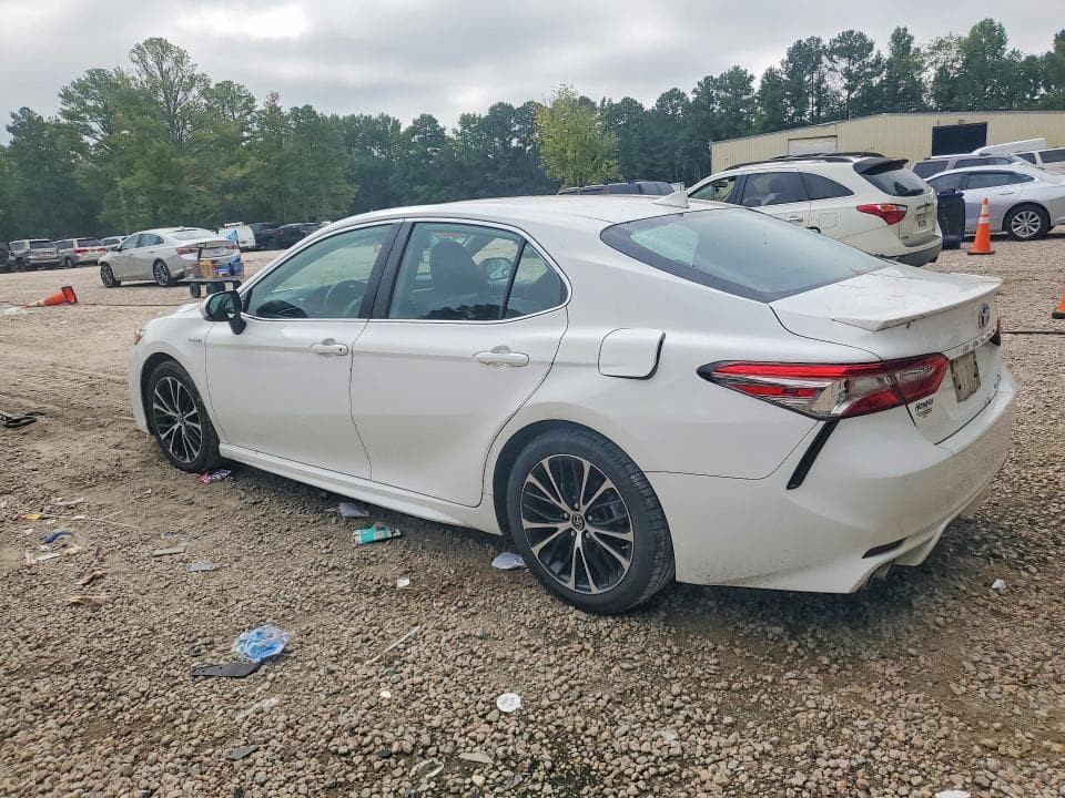 2019 TOYOTA CAMRY HYBRID SE 2