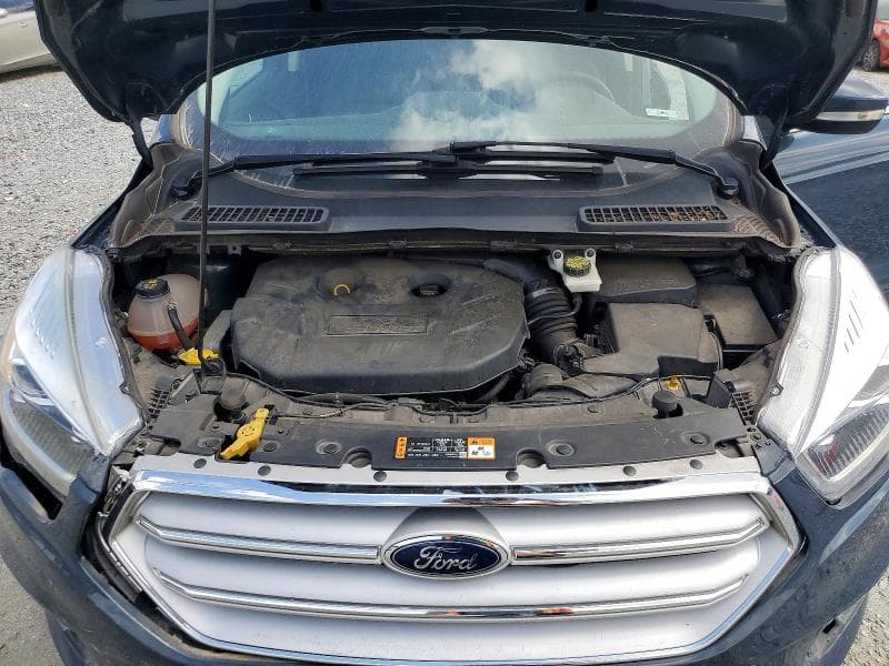 2019 FORD ESCAPE TITANIUM 12