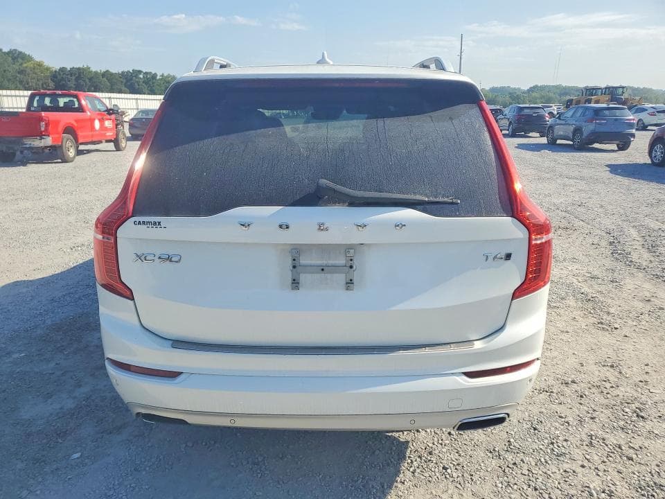 2017 VOLVO XC90 T6 6