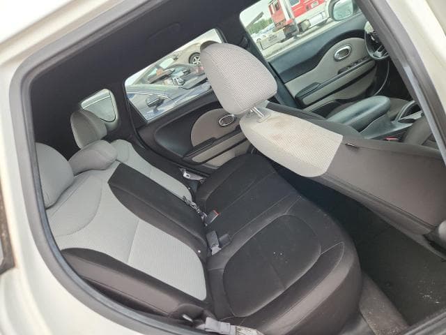 2017 KIA SOUL BASE 11