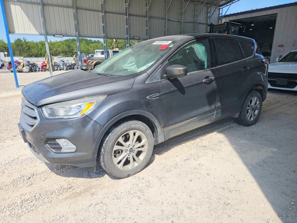 2017 FORD ESCAPE SE - 1