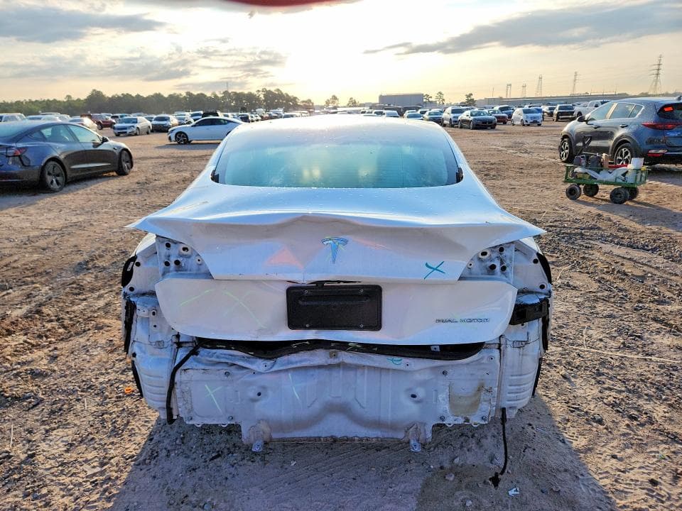 2021 TESLA MODEL 3 6