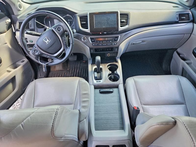 2017 HONDA PILOT EXL 8