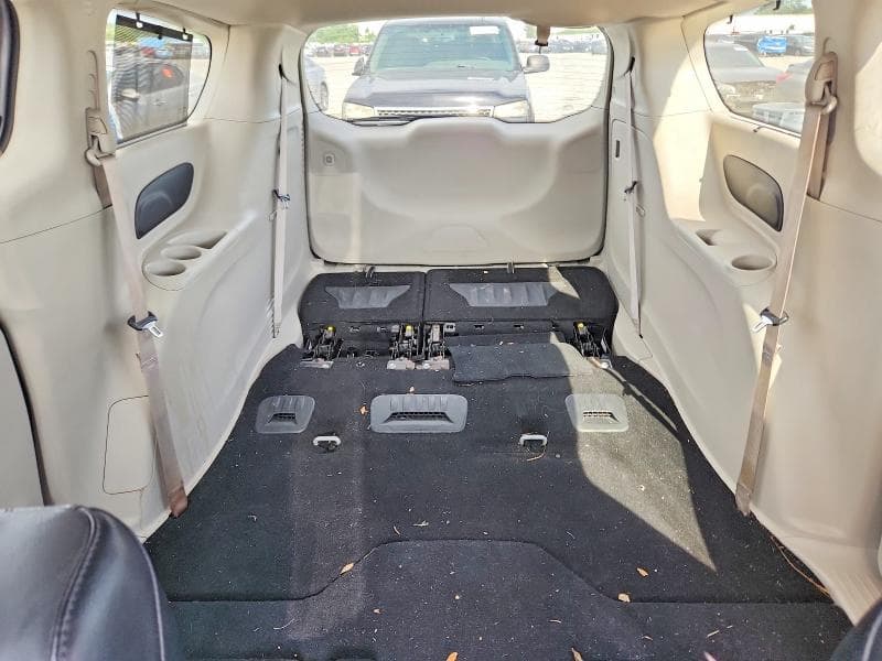 2020 CHRYSLER PACIFICA TOURING L 10