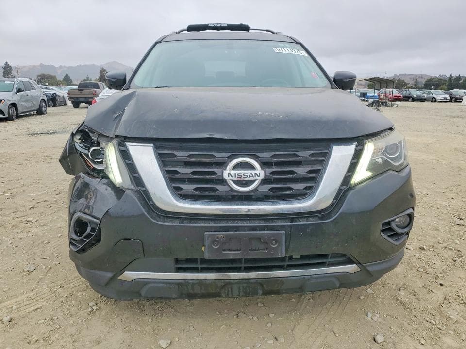 2017 NISSAN PATHFINDER SL 5