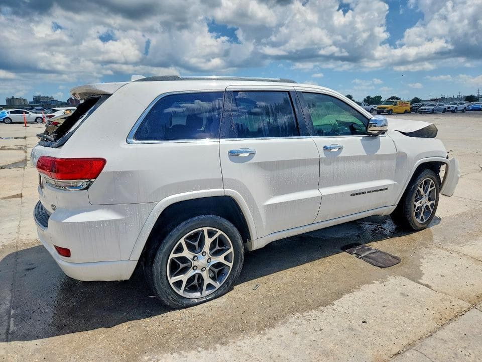 2019 JEEP GRAND CHEROKEE OVERLAND 3