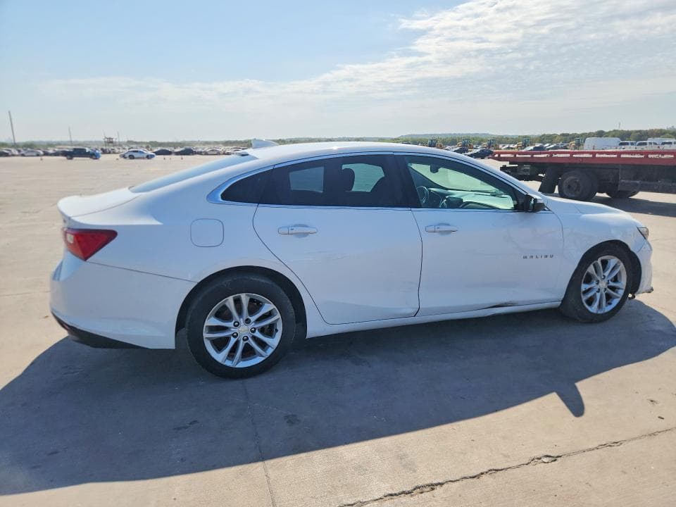 2018 CHEVROLET MALIBU LT 3