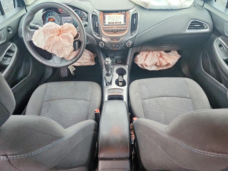 2017 CHEVROLET CRUZE LT 8