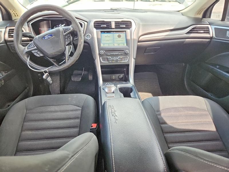 2017 FORD FUSION SE 8