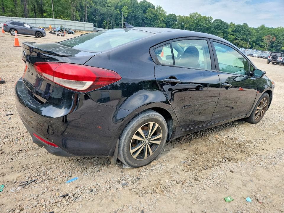 2017 KIA FORTE LX 3