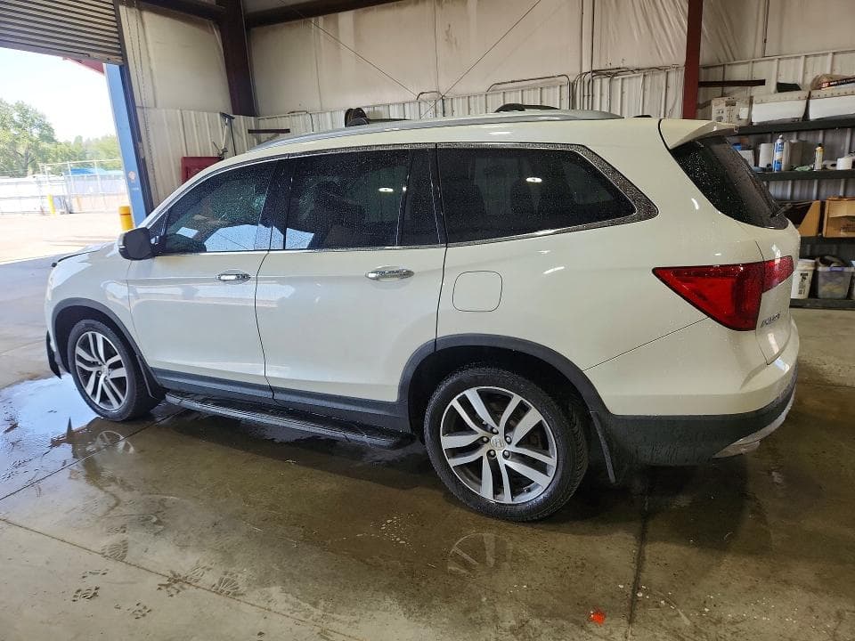 2018 HONDA PILOT TOURING 2