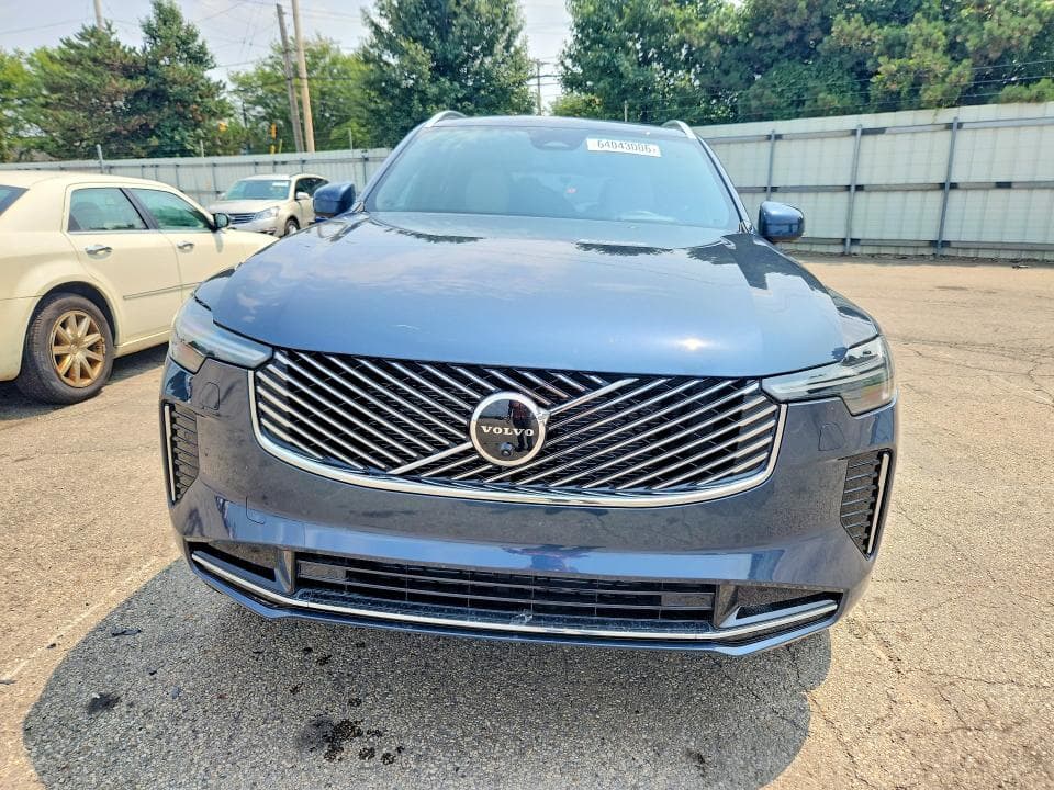 2026 VOLVO XC90 ULTRA 5