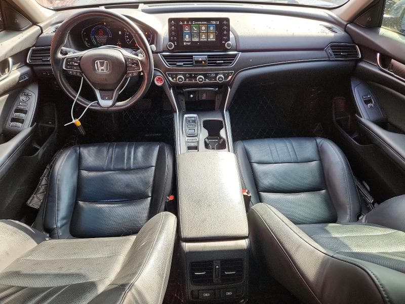 2018 HONDA ACCORD TOURING HYBRID 8