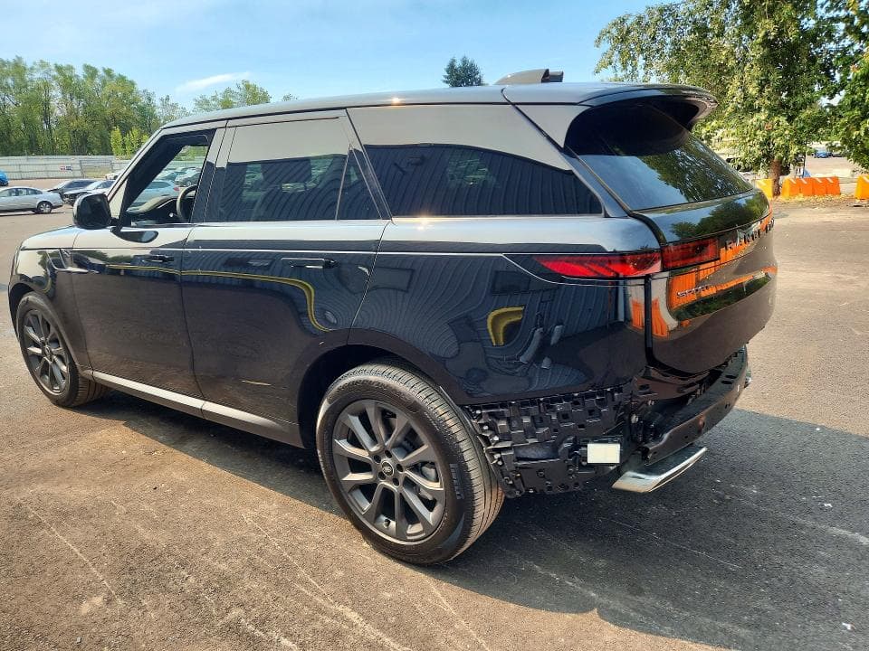 2025 LAND ROVER RANGE ROVER SPORT S 2