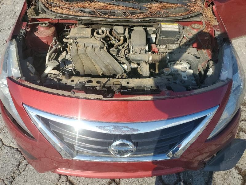 2019 NISSAN VERSA S 11