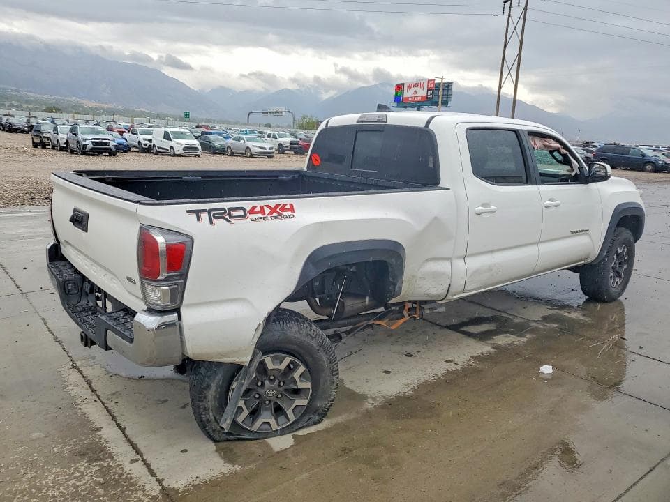 2020 TOYOTA TACOMA TRD OFF-ROAD 3