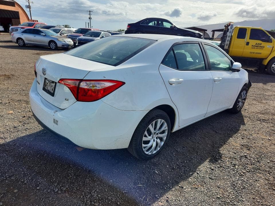 2018 TOYOTA COROLLA L 3
