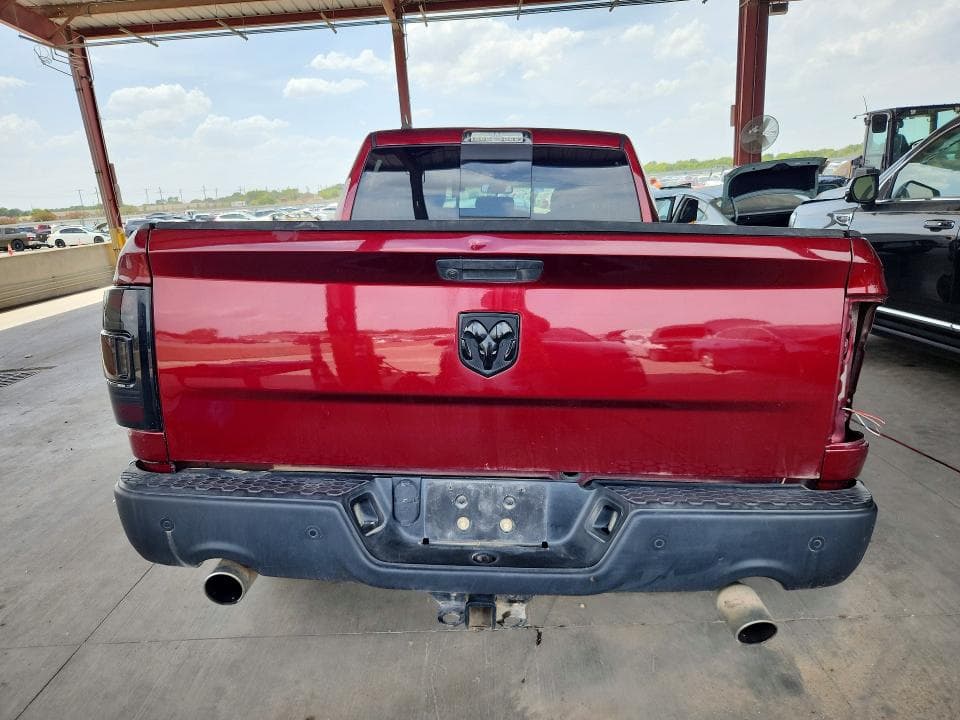 2019 RAM 1500 CLASSIC SLT 6