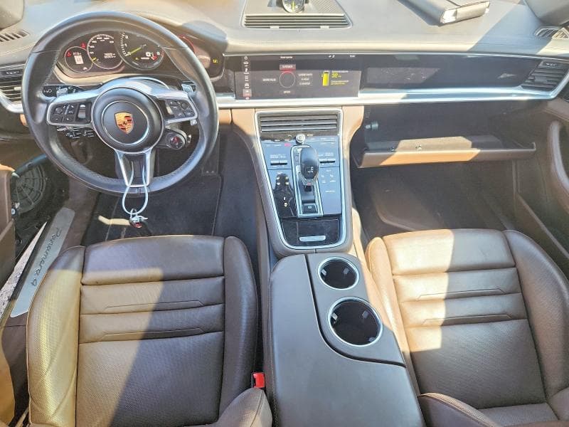 2019 PORSCHE PANAMERA 4 E-HYBRID 8