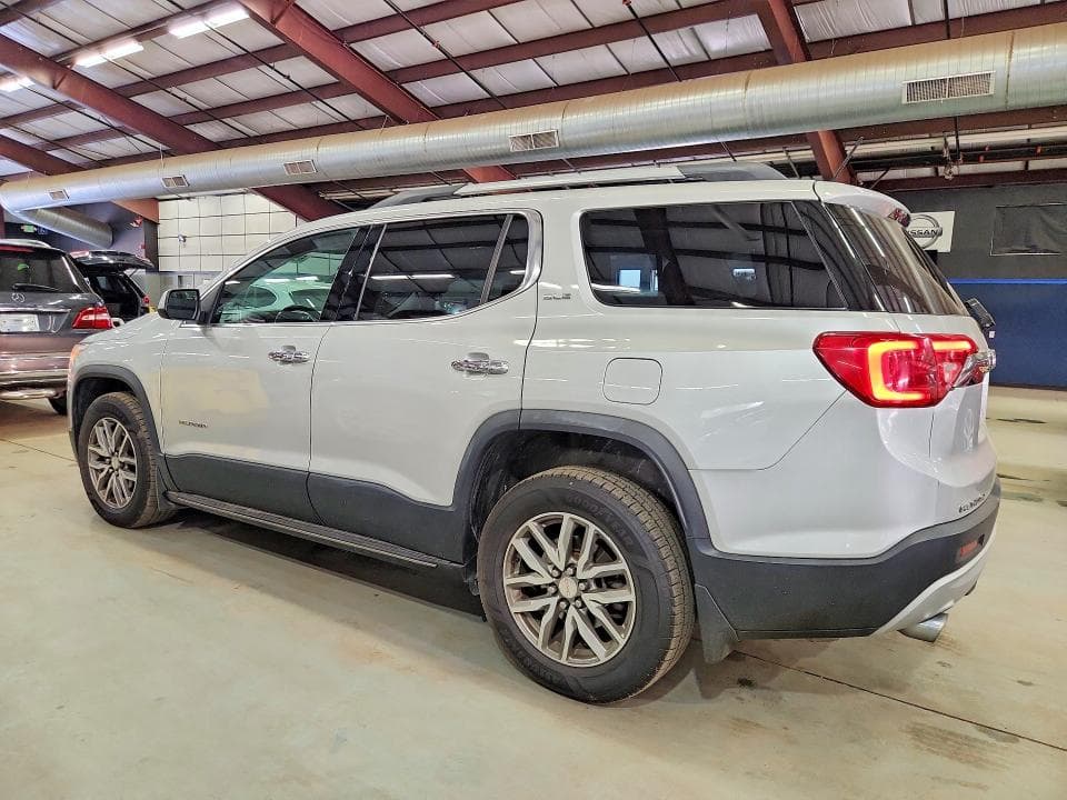 2018 GMC ACADIA SLE 2