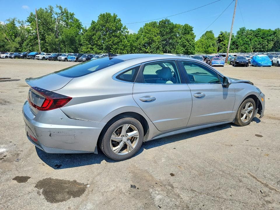 2020 HYUNDAI SONATA SE 3