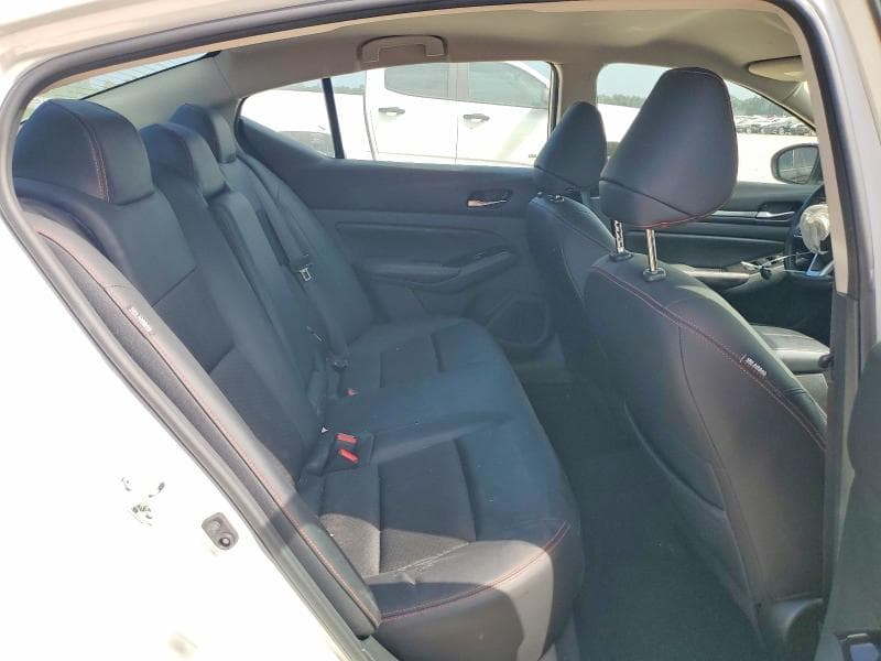 2024 NISSAN ALTIMA SR 10