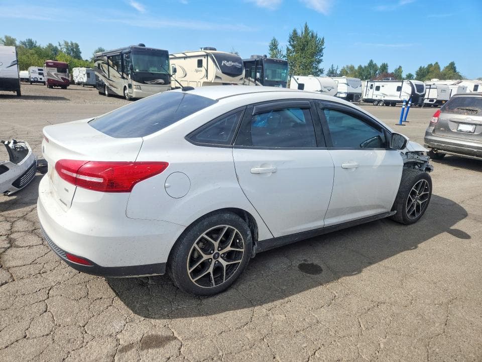 2018 FORD FOCUS SE 3