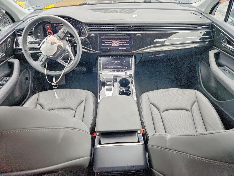 2025 AUDI Q7 PREMIUM PLUS 8
