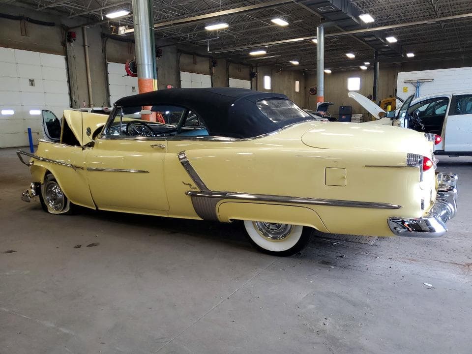 1952 OLDSMOBILE NINETY-EIGHT 2