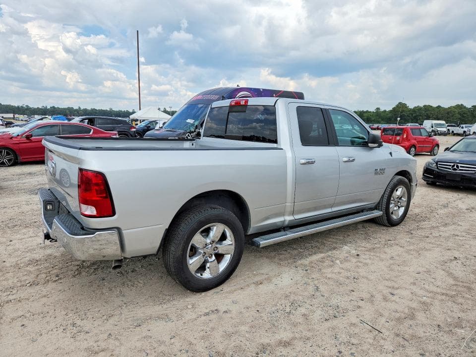 2018 RAM 1500 SLT 3