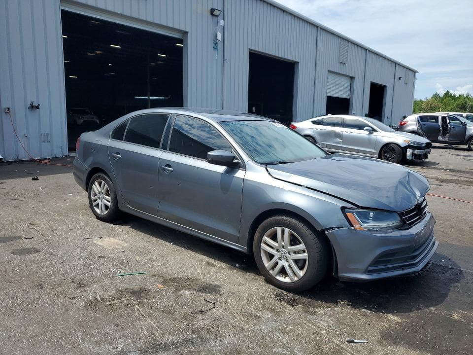 2018 VOLKSWAGEN JETTA S 4