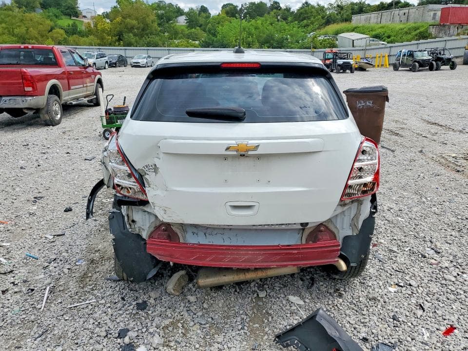 2019 CHEVROLET TRAX LS 6