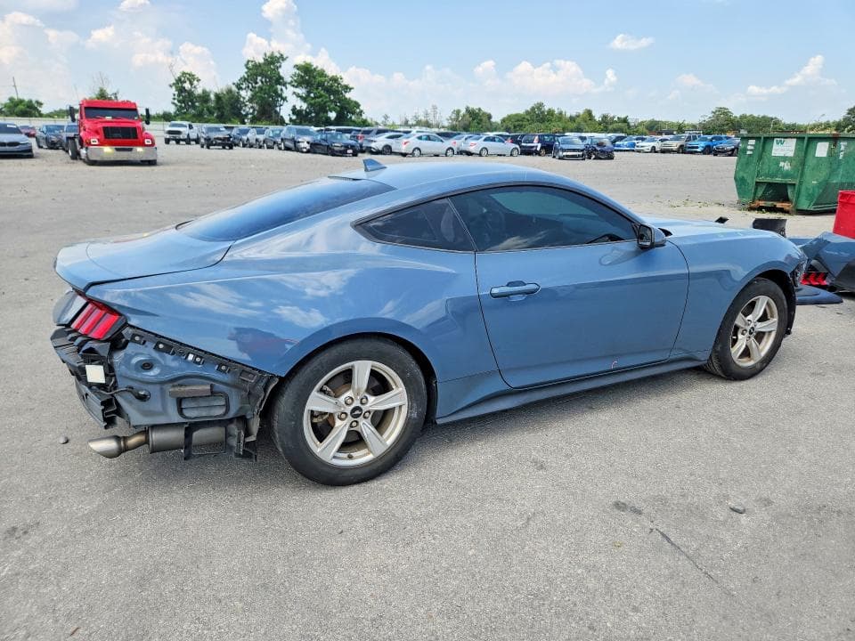 2024 FORD MUSTANG 3