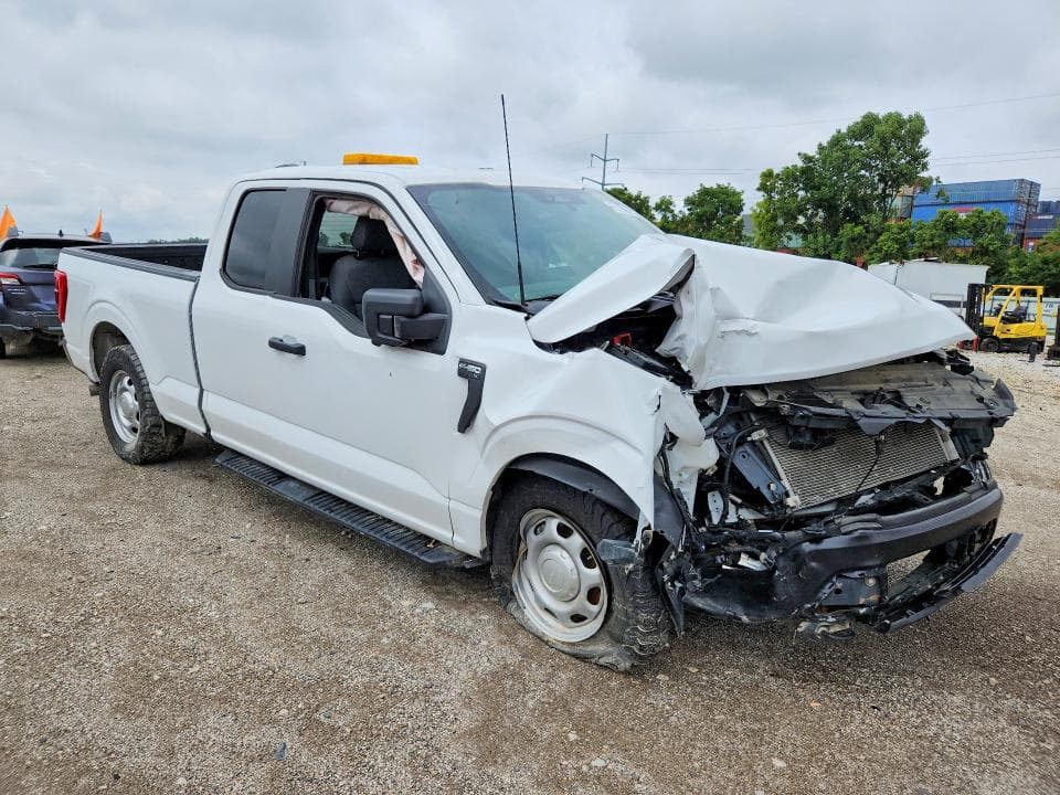 2022 FORD F150 SUPER CAB 4