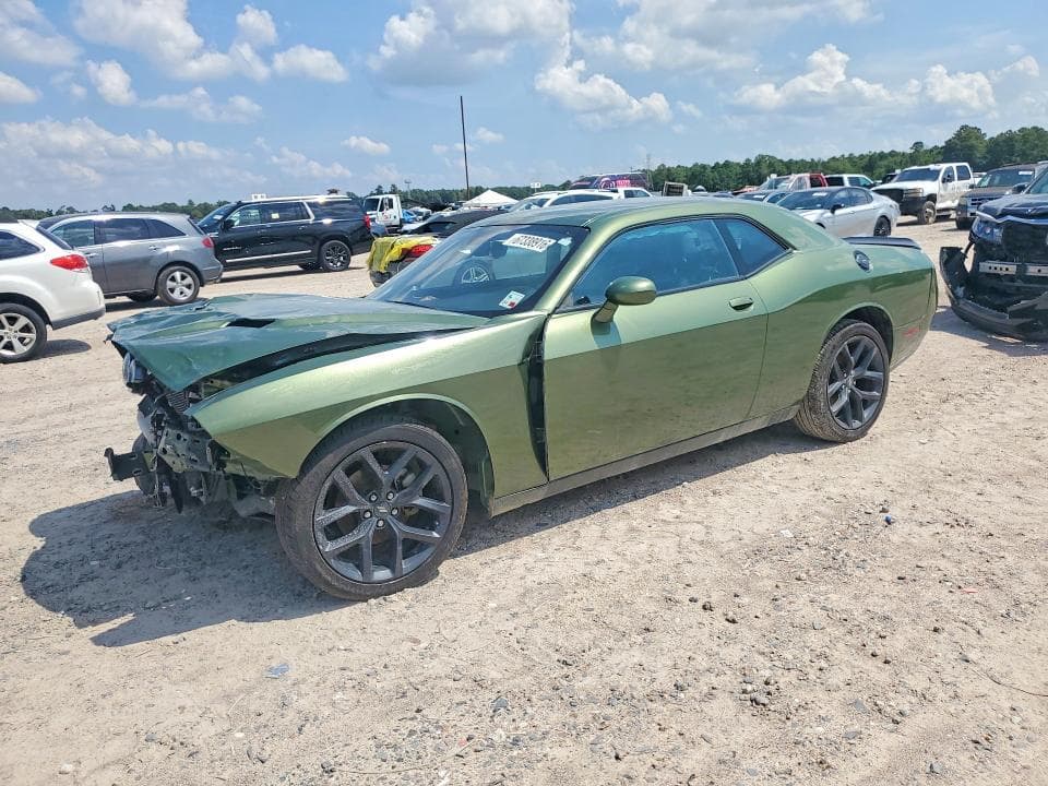 2022 DODGE CHALLENGER SXT