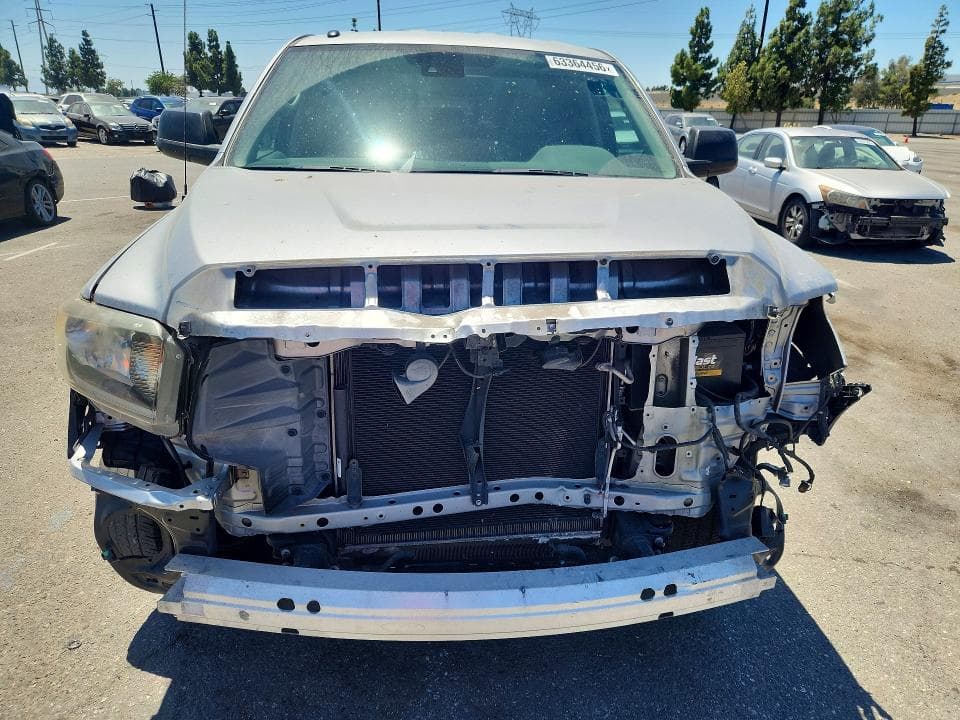 2019 TOYOTA TUNDRA SR5 5