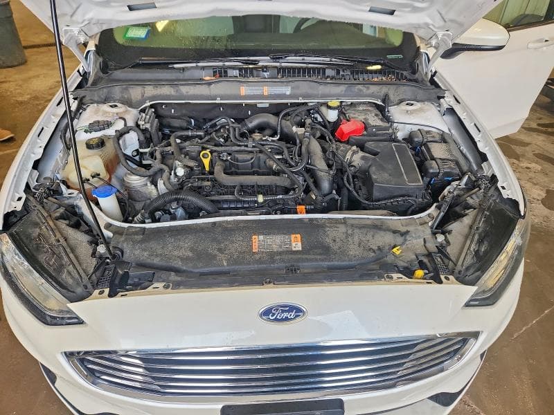 2020 FORD FUSION SE 11