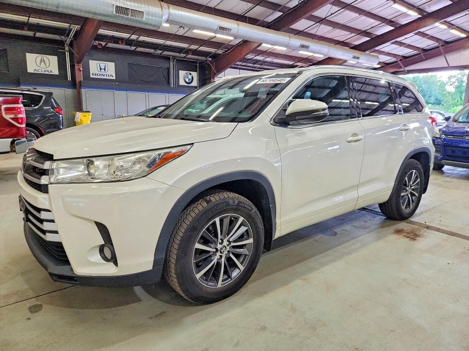 2017 TOYOTA HIGHLANDER XLE - 1